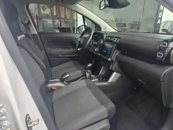 Citroën C3 Aircross 2019 - 10900 EUR, 120000 km - AUTO.MOTO.pt - 120000km - foto 9 de 13