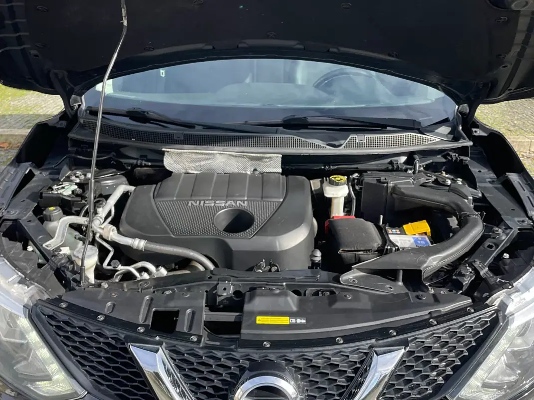 Nissan Qashqai 2017 - 13700 EUR, 243000 km - AUTO.MOTO.pt - 243000km - foto 12 de 28