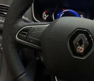 Renault Mégane 2018 - 14750 EUR, 159480 km - 159480km - foto 27 de 35