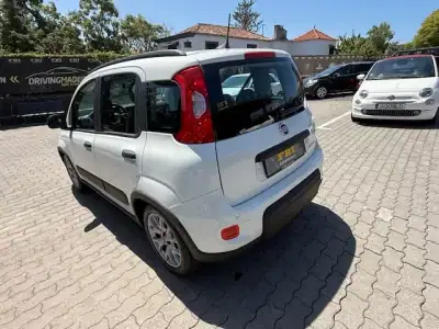 Fiat Panda 2022 - 9900 EUR, 85562 km - AUTO.MOTO.pt - 85562km - foto 9 de 12