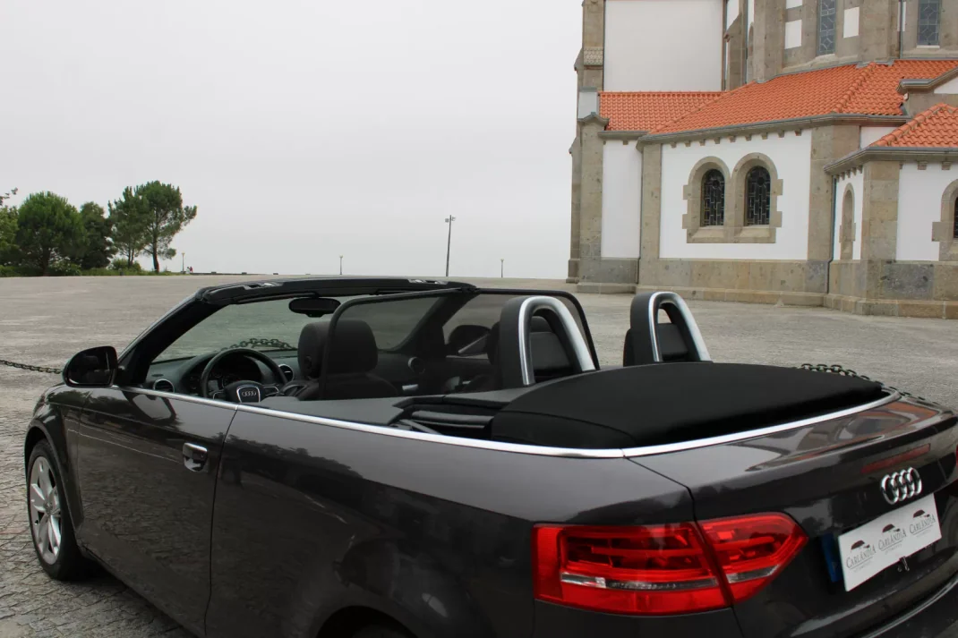 Audi A3 Cabrio 2009 - 11990 EUR, 180000 km - AUTO.MOTO.pt - 180000km - foto 38 de 42