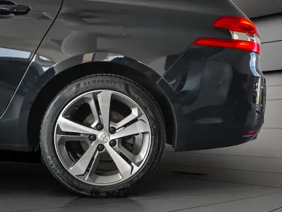 Peugeot 308 SW 2020 - 21450 EUR, 80000 km - AUTO.MOTO.pt - 80000km - foto 61 de 75