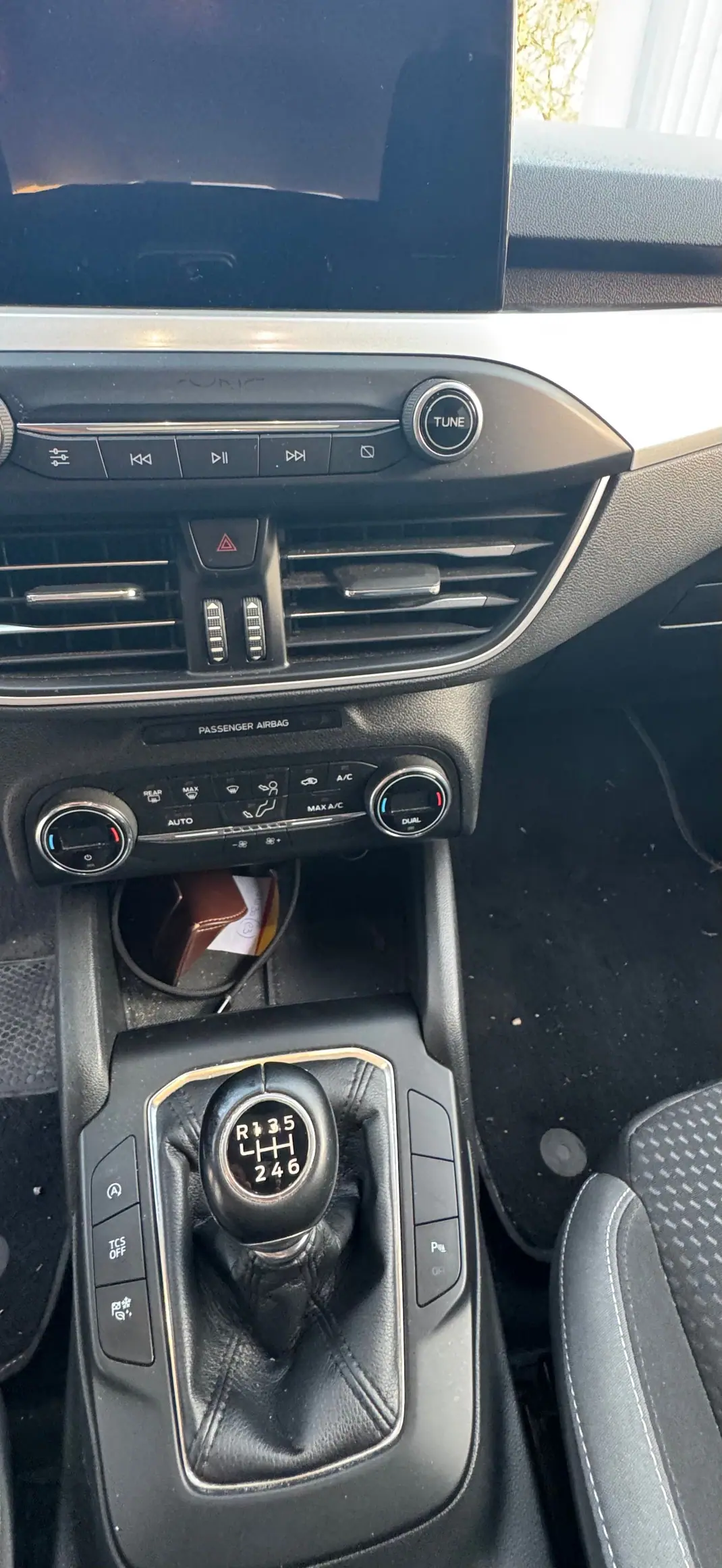 Ford Focus SW 2019 - 14650 EUR, 110600 km - 110600km - foto 12 de 15