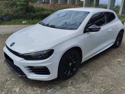 Volkswagen Scirocco 2011 - 215000km