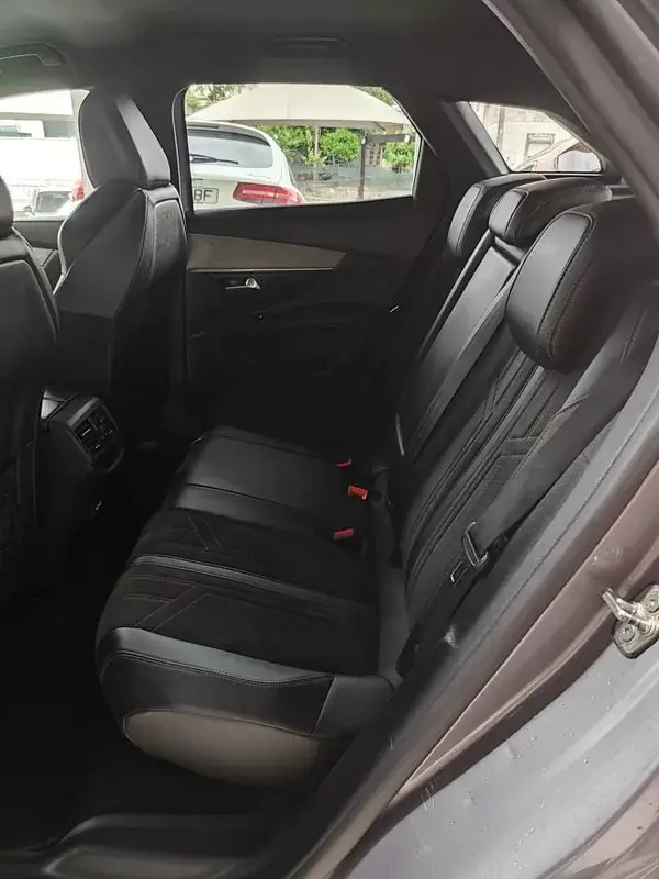 Peugeot 3008 2021 - 19750 EUR, 148000 km - AUTO.MOTO.pt - 148000km - foto 13 de 33