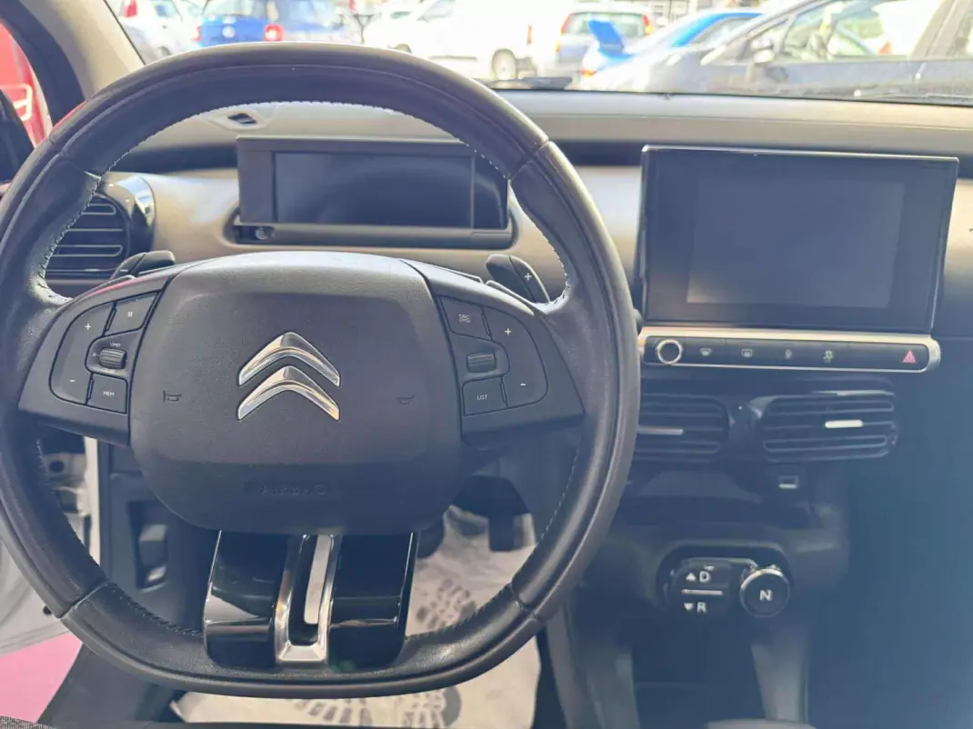 Citroën C4 Cactus 2015 - 11500 EUR, 172000 km - AUTO.MOTO.pt - 172000km - foto 12 de 13