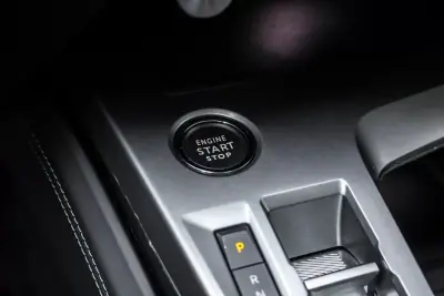 Peugeot 308 SW 2023 - 23790 EUR, 59725 km - AUTO.MOTO.pt - 59725km - foto 24 de 45