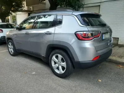 Jeep Compass 2019 — photo 3 of 10