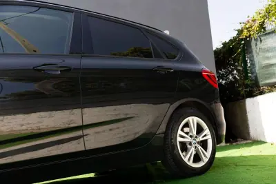 BMW 216 Active Tourer 2019 - 15750 EUR, 109700 km - AUTO.MOTO.pt - 109700km - foto 13 de 43