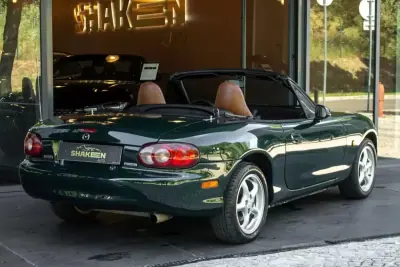 Mazda MX-5 2002 - 11750 EUR, 222949 km - AUTO.MOTO.pt - 222949km - foto 4 de 28