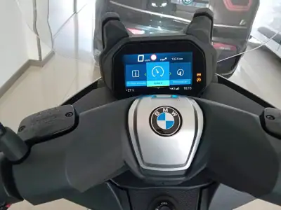 BMW C 400 GT 2024 - 7590 EUR, 100 km - AUTO.MOTO.pt - 100km - foto 6 de 11