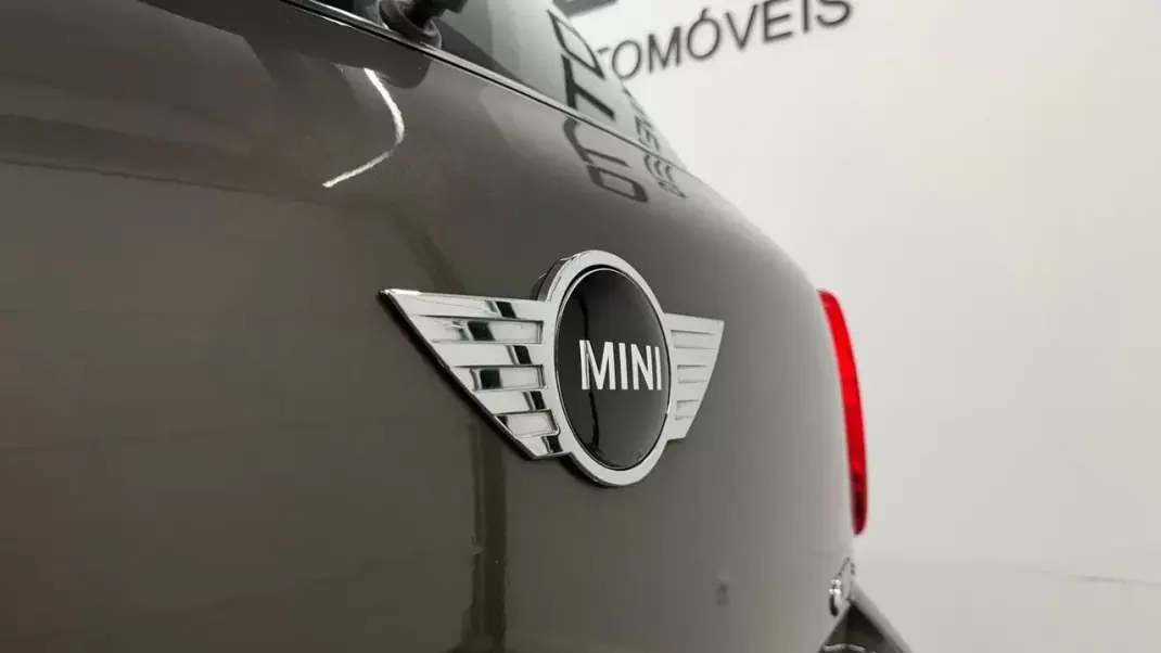MINI Countryman 2010 - 10980 EUR, 187041 km - AUTO.MOTO.pt - 187041km - foto 16 de 28