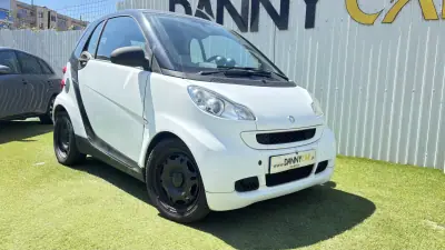 Smart ForTwo Coupé 2012 - 5900 EUR, 162000 km - AUTO.MOTO.pt - 162000km - foto 2 de 9