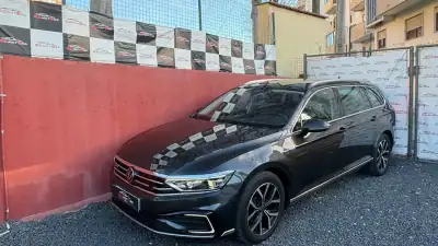 Volkswagen Passat Variant 2021 - 20400 EUR, 128500 km - AUTO.MOTO.pt - 128500km - foto 2 de 12