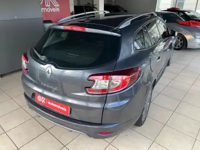 Renault Mégane Sport Tourer 2010 - 4990 EUR, 340390 km - AUTO.MOTO.pt - 340390km - foto 2 de 44