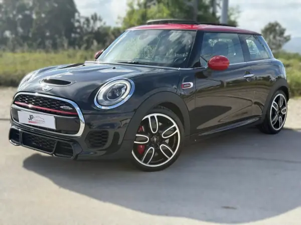 MINI John Cooper Works 2018 - 27900 EUR, 51250 km - AUTO.MOTO.pt - 51250km - foto 28 de 28