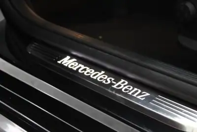 Mercedes-Benz E 220 2021 - 36900 EUR, 78024 km - AUTO.MOTO.pt - 78024km - foto 30 de 34