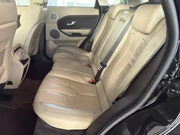 Land Rover Range Rover Evoque 2014 - 18250 EUR, 166221 km - AUTO.MOTO.pt - 166221km - foto 16 de 24