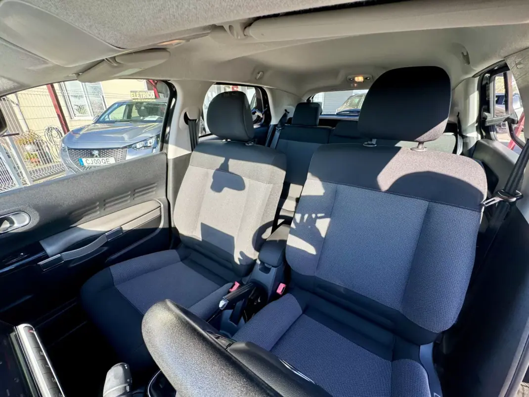Citroën C4 Cactus 2018 - 13250 EUR, 108963 km - 108963km - foto 15 de 33