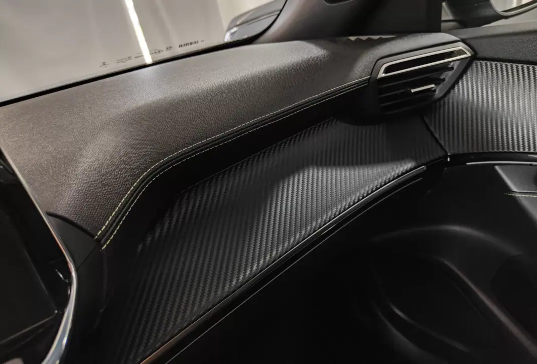 Peugeot 2008 2020 - 15990 EUR, 67000 km - AUTO.MOTO.pt - 67000km - foto 45 de 61