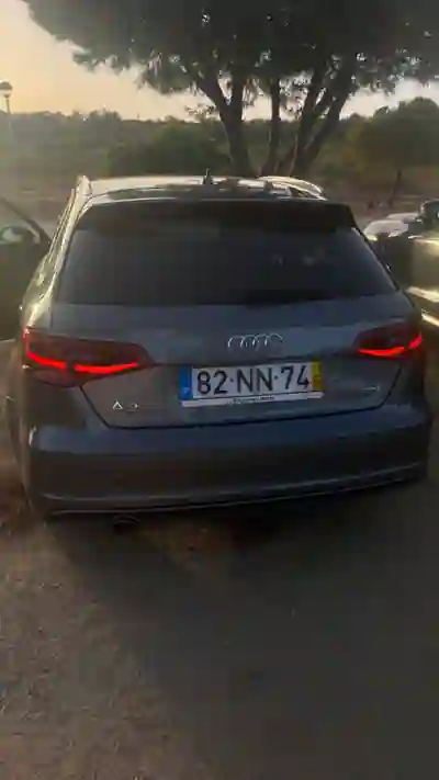 Audi A3 Sportback 2013 - 10490 EUR, 173000 km - AUTO.MOTO.pt - 173000km - foto 5 de 13