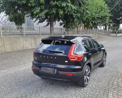Volvo XC 40 2023 - 26500 EUR, 135000 km - 135000km - foto 5 de 12
