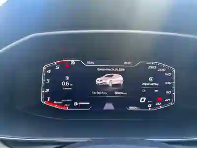 SEAT Leon 2022 — foto 6 de 11