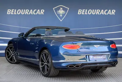 Bentley Continental GTC 2021 - 250000 EUR, 19562 km - 19562km - foto 7 de 28