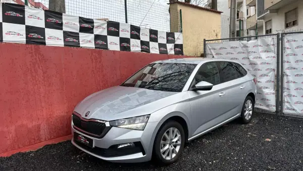 Skoda Scala 2022 - 12900 EUR, 98500 km - AUTO.MOTO.pt - 98500km - foto 2 de 12