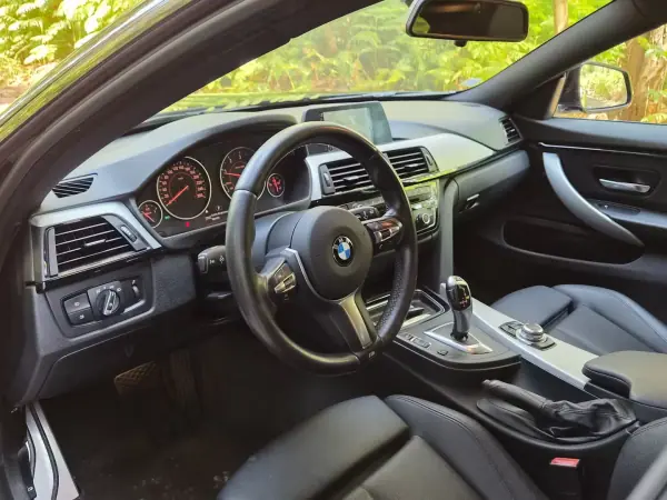 BMW 418 Gran Coupé 2015 - 17900 EUR, 250000 km - AUTO.MOTO.pt - 250000km - foto 10 de 22