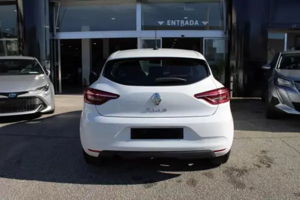 Renault Clio 2020 - 13900 EUR, 141315 km - AUTO.MOTO.pt - 141315km - foto 12 de 13