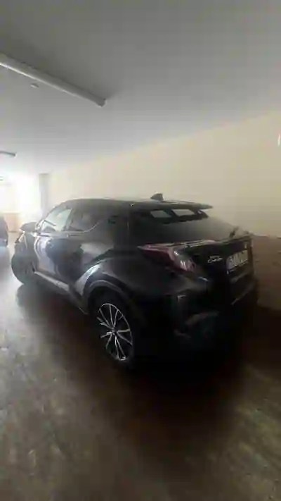 Toyota C-HR 2018 - 21950 EUR, 63500 km - 63500km - foto 7 de 8