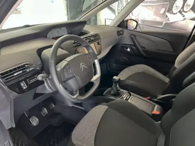 Citroën C4 Spacetourer 2019 - 15900 EUR, 125682 km - AUTO.MOTO.pt - 125682km - foto 6 de 22