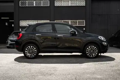 Fiat 500X 2023 - 17600 EUR, 8000 km - AUTO.MOTO.pt - 8000km - foto 2 de 24