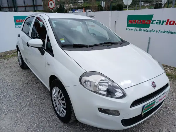 Fiat Punto 2016 - 6850 EUR, 156334 km - AUTO.MOTO.pt - 156334km - foto 5 de 24