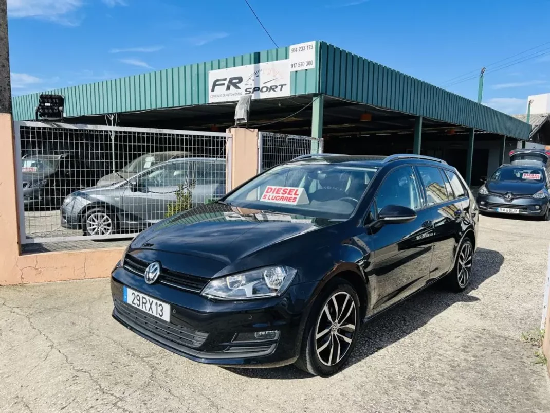 Volkswagen Golf Variant 2016 - 12500 EUR, 147140 km - AUTO.MOTO.pt - 147140km - foto 1 de 11