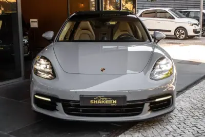 Porsche Panamera 2020 - 79990 EUR, 128249 km - 128249km - foto 7 de 48