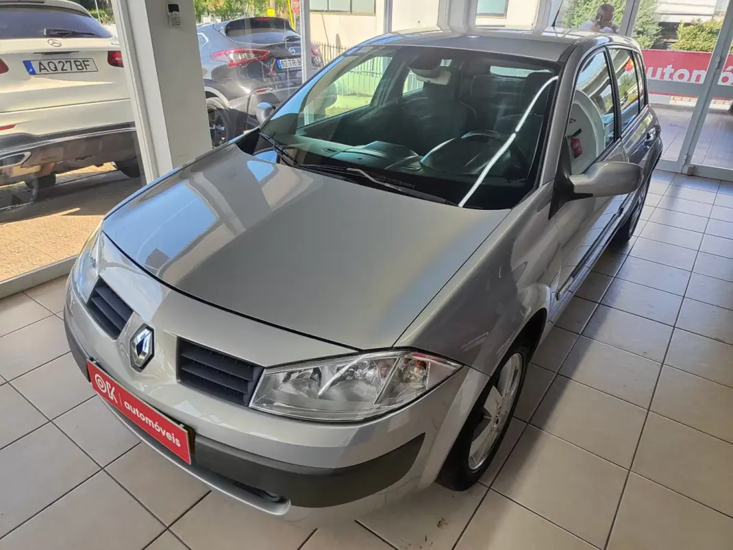 Renault Mégane 2005 - 2950 EUR, 278000 km - 278000km - foto 6 de 32