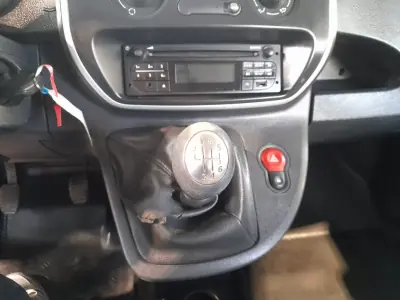 Renault Kangoo Express 1.5 BLUEHDI 2021 - 11490 EUR, 89330 km - AUTO.MOTO.pt - 89330km - foto 16 de 17
