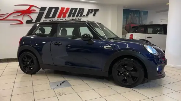 MINI One 2014 - 10990 EUR, 229990 km - AUTO.MOTO.pt - 229990km - foto 8 de 36