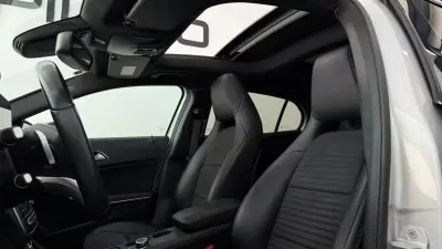 Mercedes-Benz GLA 250 2017 - 26990 EUR, 119434 km - AUTO.MOTO.pt - 119434km - foto 16 de 33