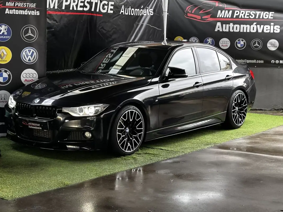 BMW 318 2014 - 18750 EUR, 237000 km - AUTO.MOTO.pt - 237000km - foto 7 de 40