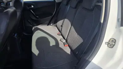Citroën C3 2015 - 7450 EUR, 133667 km - AUTO.MOTO.pt - 133667km - foto 11 de 13