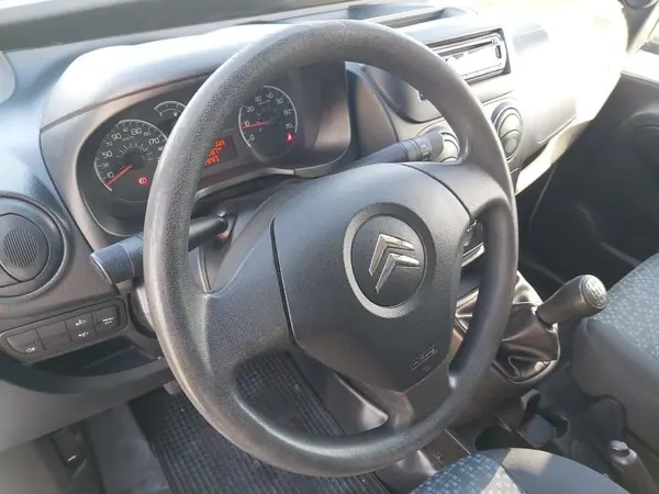 Citroën Nemo 1.3 HDI PACK CLIM 2014 - 6950 EUR, 266290 km - AUTO.MOTO.pt - 266290km - foto 34 de 48