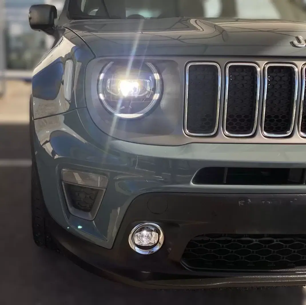 Jeep Renegade 2019 - 15500 EUR, 77325 km - AUTO.MOTO.pt - 77325km - foto 5 de 5