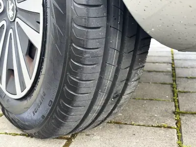 Peugeot Partner 2018 - 14900 EUR, 140000 km - AUTO.MOTO.pt - 140000km - foto 5 de 37