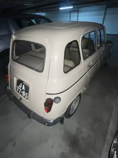 Renault 4 1985 - 4750 EUR, 170000 km - AUTO.MOTO.pt - 170000km - foto 5 de 7