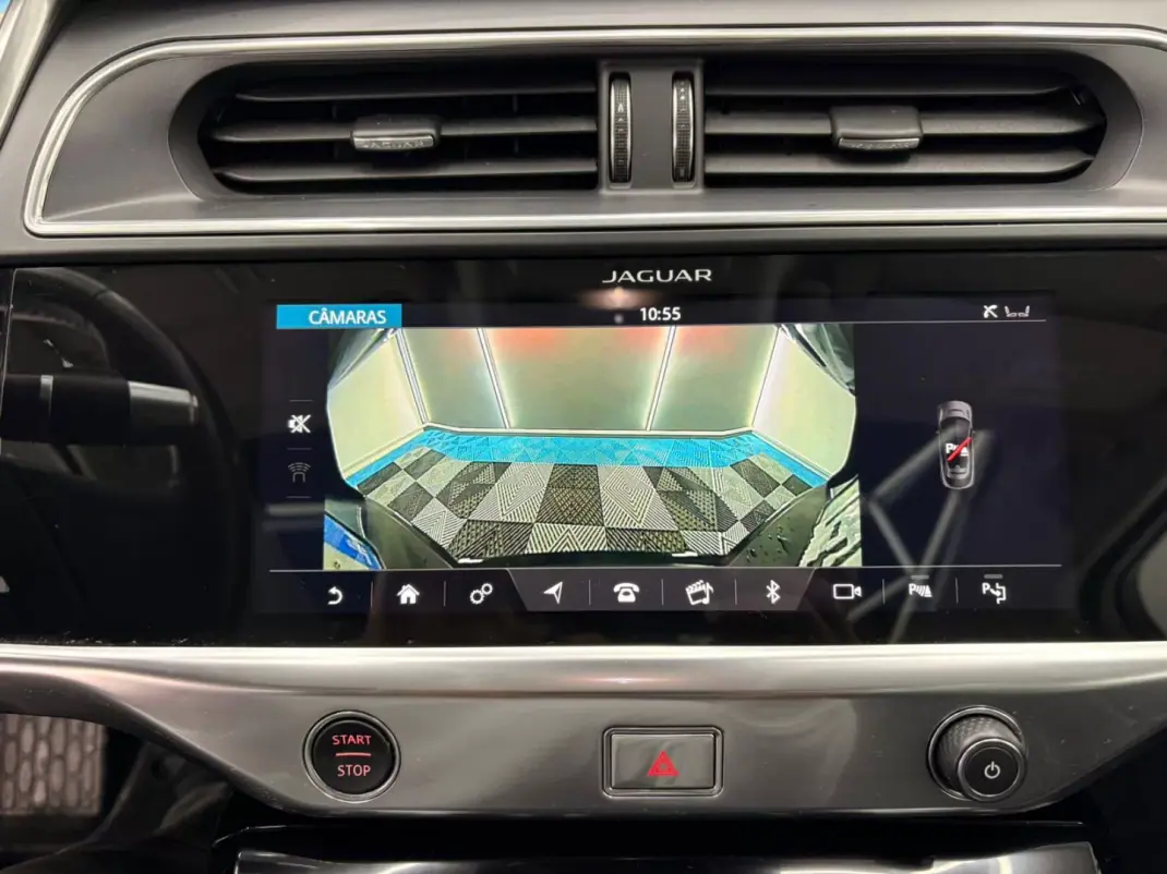 Jaguar I-Pace 2018 - 21250 EUR, 151000 km - AUTO.MOTO.pt - 151000km - foto 17 de 20