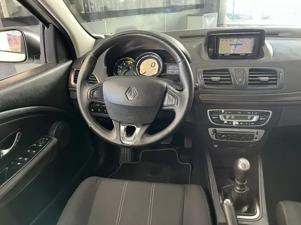 Renault Mégane Sport Tourer 2013 - 6800 EUR, 221515 km - 221515km - foto 9 de 20