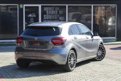 Mercedes-Benz A 160 2016 - 14900 EUR, 172690 km - AUTO.MOTO.pt - 172690km - foto 27 de 33